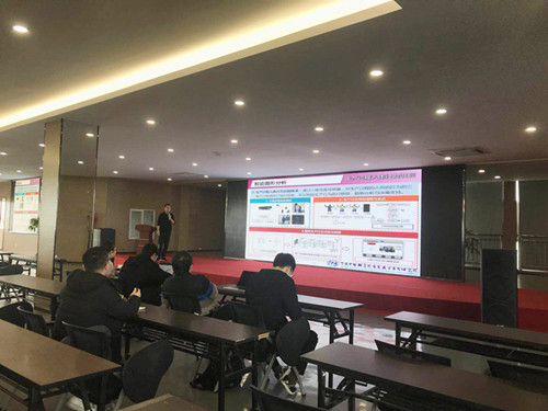 中柯大数据公司信研院团队来betway西汉姆联技术交流，开展人工智能、大数据培训